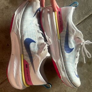Nike Invincible 3s